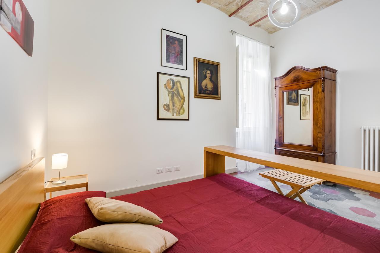 רומא Monti Colosseum Apartment מראה חיצוני תמונה